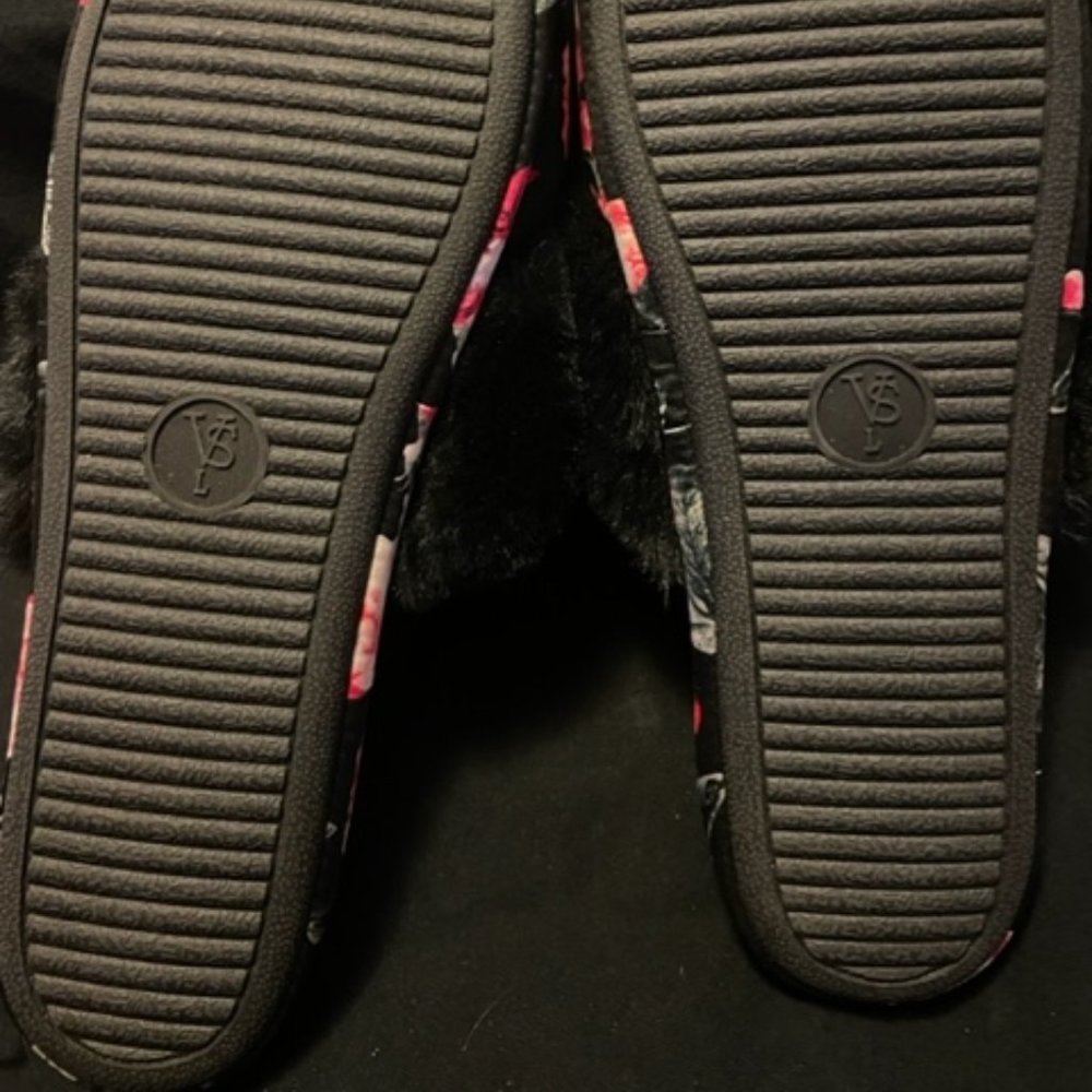 Victoria's Secret Floral Satin Slippers  faux fur trim. Size L  Black pink NWOT - Picture 6 of 12